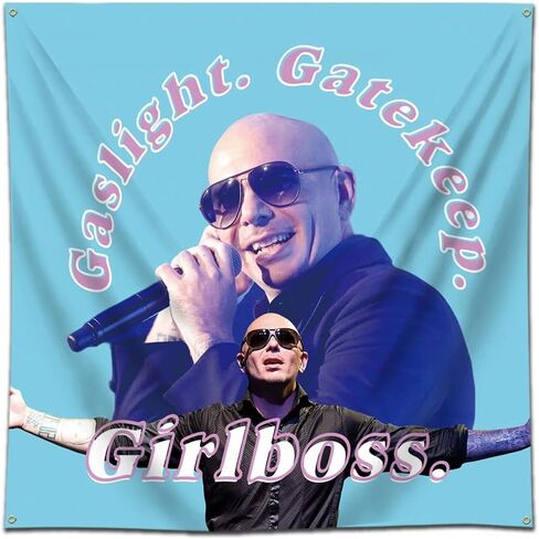 بساط حائط بتصميم علم بيتبول من اربينجر MR 305، بساط حائط معلق على الحائط مقاس 4×4 قدم لغرفة النوم والسكن الجامعي in Kuwait