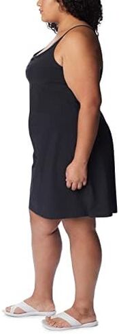 Columbia Women's Pleasant Creek Stretch Dress in Kuwait