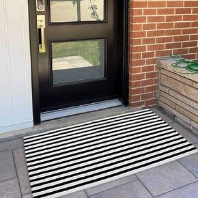 Green & White Christmas Striped Rug, 2'4" x 3'7" Indoor/Outdoor Area Rug for Farmhouse Front Porch, Entryway, Machine Washable Cotton Woven Welcome Door Mat in Saudi Arabia
