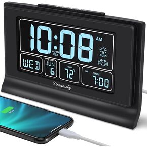 ساعة منبه رقمية من DreamSky مع بطارية احتياطية لغرفة النوم، ساعة ضبط تلقائي مع منافذ شحن USB، شاشة كبيرة 5 بوصة مع درجة حرارة التاريخ خلال أيام الأسبوع، التوقيت الصيفي التلقائي، تخفيف السطوع، قيلولة بعد الظهر، 12/24 ساعة in Kuwait