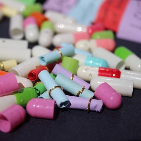 Infmetry Cute Capsules in a Glass Bottle Lovely Notes Couples Gifts for Him Her Boyfriend Girlfriend Mom Birthday Anniversary Valentines Mothers Day Gifts (Mixed Color 90pcs) in Kuwait