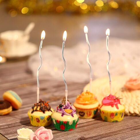 12 قطعة من شموع عيد الميلاد الملتوية الطويلة، شموع الكيك الحلزونية الطويلة، شموع الكيك المعدنية، شموع الكيك الطويلة الرقيقة مع حاملات لتزيين الكيك وحفلات أعياد الميلاد (ذهبي) in Kuwait