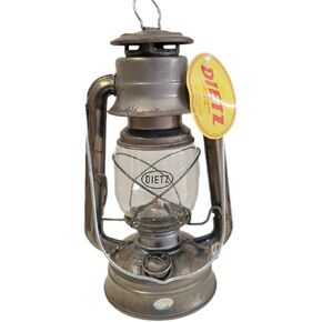 Dietz Original 76 Oil Lamp Burning Lantern Black with Gold Trim
