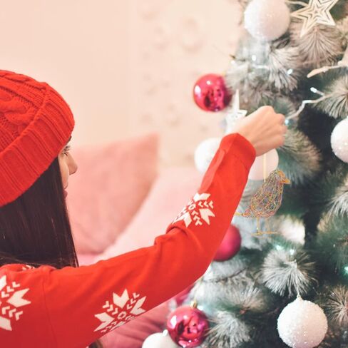 Handmade Bird Statue Rustic Table Decor Trio, Rattan Bird Figurine Farmhouse Shelf Decor, Handing Metal Bird Sculptures for Home Decoration, Christmas Ornament & Memo Clip in Kuwait