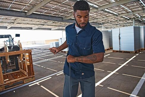 Dickies Men's Short Sleeve Work Shirt in Saudi Arabia