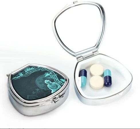 صندوق حبوب الدواء، علبة حبوب الدواء الفاخرة على شكل فراشات ذهبية لمحفظة الجيب منظم حبوب الدواء، صناديق مزخرفة باللون الفضي وحجرة واحدة لطب السفر in Kuwait
