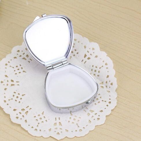 صندوق حبوب الدواء، علبة حبوب الدواء الفاخرة على شكل فراشات ذهبية لمحفظة الجيب منظم حبوب الدواء، صناديق مزخرفة باللون الفضي وحجرة واحدة لطب السفر in Kuwait