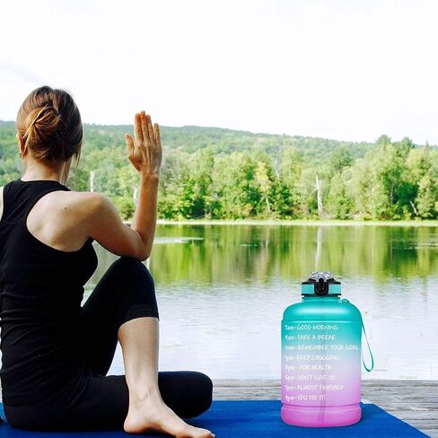 بوتل بوتل زجاجة مياه تحفيزية كبيرة نصف جالون/64 اونصة مع ماصة ومقبض (ازرق ارجواني) in Kuwait