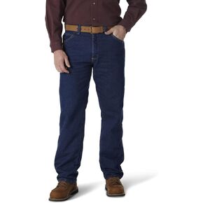 بنطلون جينز رجالي مبطن ومريح من Wrangler Riggs in Kuwait