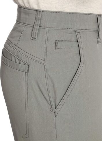 شورت رجالي من Wrangler Authentics لأداء مريح ومرن ومسطح من الأمام in Kuwait