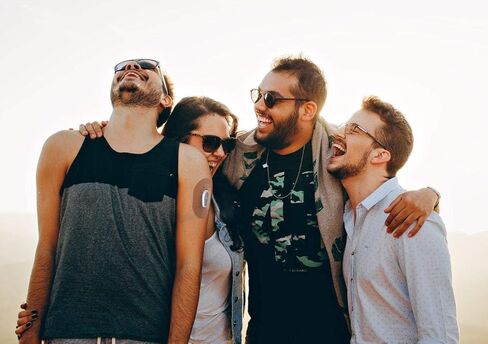 درع وواقي G6 من ديككوم مع رقع | أفضل ملحق ديككوم لتوفير الحماية الإضافية لمرضى السكري باستخدام G6 | (25) رقع ديككوم G6 وعبوة كومبو شيلد in Kuwait