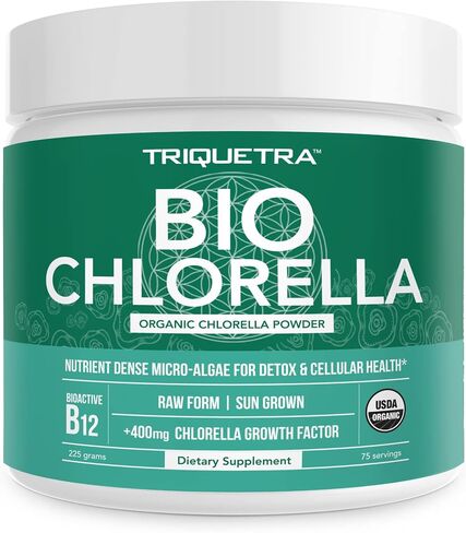 مسحوق الكلوريلا العضوي من Triquetra Health - 4 شهادات عضوية، شكل خام ونما تحت الشمس - أفضل مصدر مضمون للكلوريلا، الحد الأقصى من المغذيات ومستويات CGF (عامل نمو الكلوريلا) - 75 حصة in Saudi Arabia