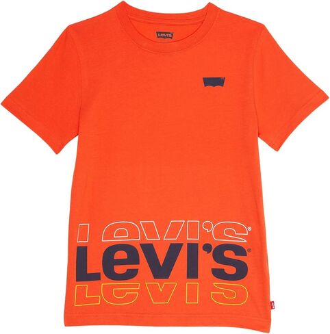 Levi's Boy's Graphic T-Shirt (Big Kids) in Saudi Arabia