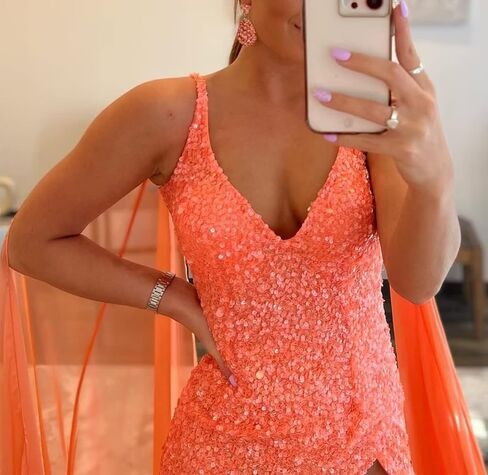 ALFEICE Women's Spaghetti Sequin Prom Dresses Sparkly V Neck Long Detachable Shoulder Formal Party Gowns with Slit in Kuwait