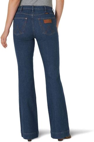 Wrangler Women's Retro High Rise Trouser Green Jean in Kuwait