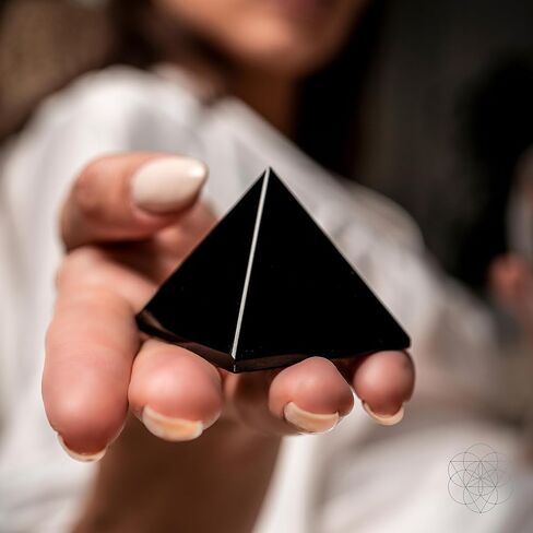 Conscious Items - Clear Quartz Pyramid - The Pyramids of Power - The Healing Pyramid - Crystal Pyramid - Pyramid Gemstone - Pyramid Energy Balancer - Crystal Pyramid Chakra in Kuwait