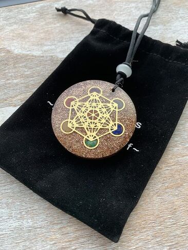 Ezina Designs قلادة ميتاترون مكعب أورجونيت مختلطة شاكرا أورغون أو سلسلة مفاتيح - التنشيط والاسترخاء طاقة تشي لتعزيز قلادة الكريستال لفائف تيسلا (قلادة 2.0") in Kuwait