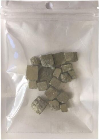 هومان كيت حجر بيريت طبيعي خام 100 غرام، كريستالات طبيعية 0.4-0.8 انش in Kuwait