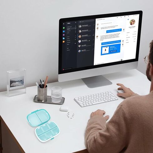 علبة حبوب منع الحمل للسفر مكونة من 8 أقسام للفيتامينات والأدوية وزيت السمك/المكملات الغذائية (كاكي) in Kuwait