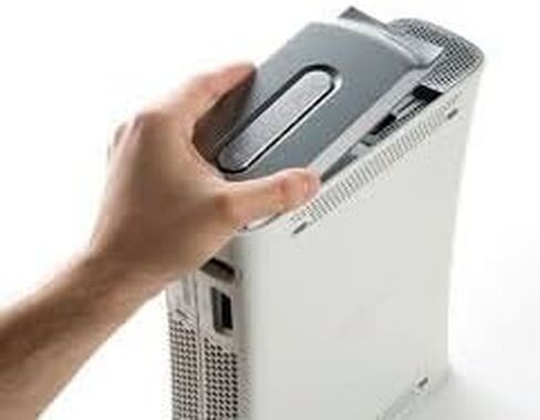 محرك الأقراص الصلبة الخارجي Tianken لجهاز Xbox 360 باللون الرمادي (320 جيجابايت) in Kuwait