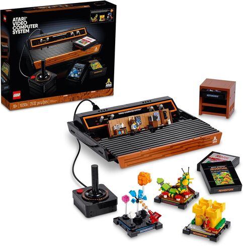 مجموعة بناء LEGO Icons Atari 2600 10306 - وحدة تحكم ألعاب فيديو قديمة ونسخ طبق الأصل من خرطوشة الألعاب، تتميز بمجسم صغير وعصا تحكم، هدية حنين إلى الثمانينيات للاعبين والكبار in Saudi Arabia
