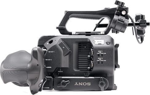 Sony PXW-FS7M2 4K XDCAM Super 35 Camcorder Kit with 18-110mm Zoom Lens Professional Camcorder, Black (PXWFS7M2K) in Saudi Arabia
