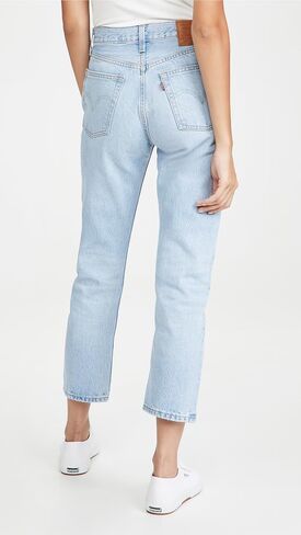 بنطال جينز Levi's Premium 501 قصير للسيدات in Kuwait
