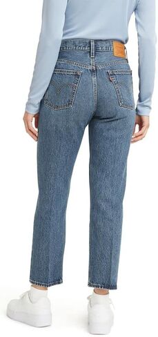بنطال جينز Levi's Premium 501 قصير للسيدات in Kuwait