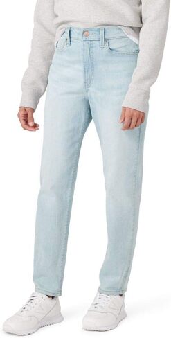 توقيع Levi Strauss & Co. Gold Label Mom Jeans in Kuwait