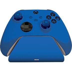 Razer Universal Quick Charging Stand - Quick Charger for Xbox Controllers (Universal Compatibility, Magnetic Contact System, Matches Your Xbox Controller, One-handed Navigation) Black in Saudi Arabia