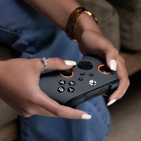 وحدة تحكم الأداء اللاسلكية المخصصة SCUF Instinct Pro Steel Grey لأجهزة Xbox Series X|S وXbox One والكمبيوتر الشخصي والهواتف المحمولة - رمادي فولاذي - Xbox Series X (متجدد) in Kuwait