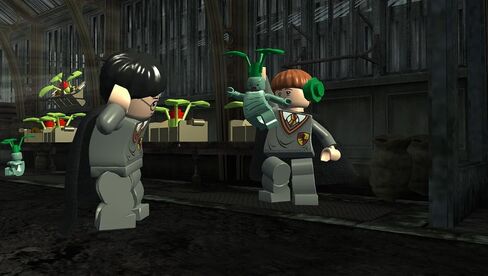 Lego Harry Potter: Years 1-4 - Nintendo DS (Renewed) in Saudi Arabia
