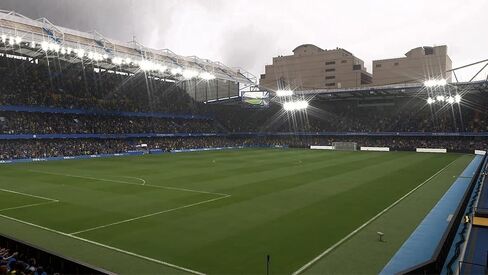 FIFA 23 (Legacy Edition) - For Nintendo Switch in Saudi Arabia