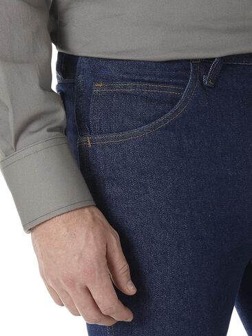 بنطلون جينز رجالي من Wrangler Riggs Workwear مقاوم للهب بقصة ضيقة in Kuwait