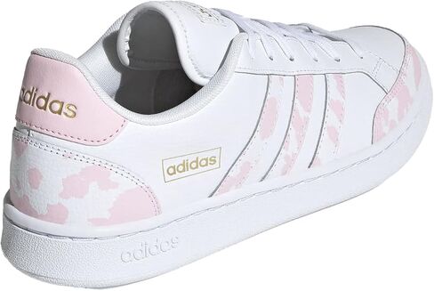 حذاء التنس Grand Court SE للسيدات من adidas، أبيض/أبيض/وردي شفاف، 9 M US in Saudi Arabia