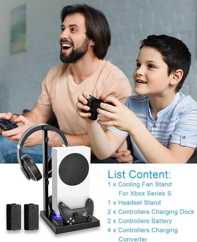قاعدة حامل عمودية لوحدة تحكم Xbox Series S مع مروحتين تبريد، محطة شحن مزدوجة لوحدة تحكم ارفين مع بطارية قابلة لاعادة الشحن 2 × 1400 مللي امبير في الساعة، حامل تعليق سماعة الراس و4 ملحقات محول من النوع in Kuwait