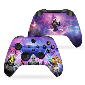 إصدار خاص من وحدة التحكم اللاسلكية X-box الأصلية المخصصة بواسطة DreamController المتوافقة مع X-box One S/X-box Series X/S وWindows 10 المصنوعة بتقنية طباعة HydroDip المتقدمة (ليست مجرد جلد) in Kuwait