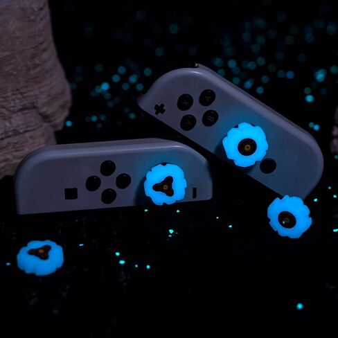أغطية قبضة الإبهام من WISHAVEN Joycon لجهاز Nintendo Switch، غطاء عصا التحكم الناعم من السيليكون المضيء متوافق مع وحدة تحكم Nintendo Switch/OLED/Lite، 4 قطع - Zelda Lost Ruins in Kuwait