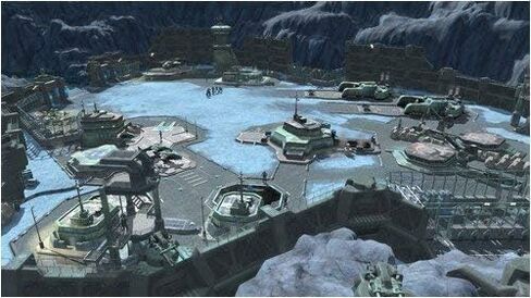 Halo Wars Limited - Xbox 360 (Collector's) (Renewed) in Saudi Arabia