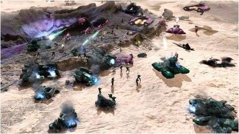 Halo Wars Limited - Xbox 360 (Collector's) (Renewed) in Saudi Arabia