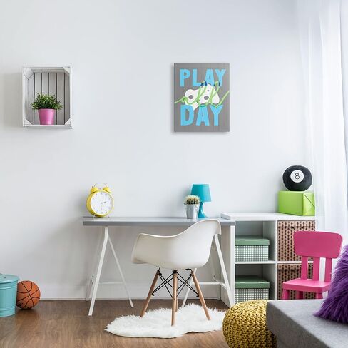 وحدة تحكم ألعاب الفيديو الريفية من Stupell Industries Play All Day Phrase، من تصميم Daphne Polselli لوحة فنية جدارية من القماش، مقاس 16 × 20، أبيض in Saudi Arabia