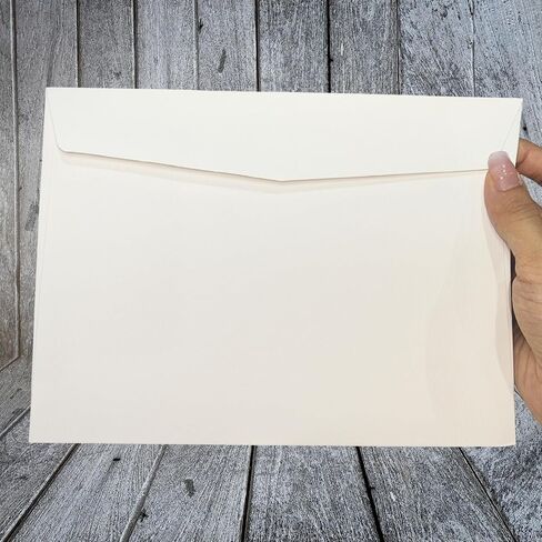 مجموعة من 10 أظرف بيضاء لبطاقات التهنئة مقاس 6x8 بوصة، مع بطاقة فارغة، وأظرف مقاس 6x8 للدعوات in Kuwait