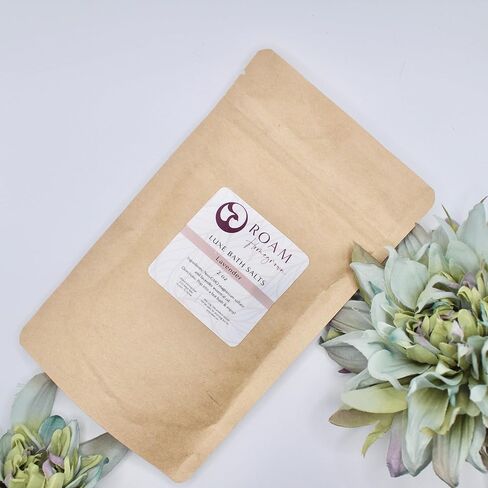 سلة هدايا للنساء - مجموعة هدايا سبا فاخرة برائحة اللافندر مكونة من 7 قطع تمثل هدية رائعة للأم والأخت والزوجة والصديق in Kuwait