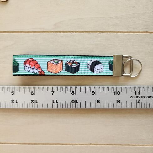 معصم سوشي لذيذ، جولي إن جي ستوديو مصنوع يدويًا، طبق ياباني مفتاح فوب، سلسلة مفاتيح طعام كرتونية للسيارة in Kuwait