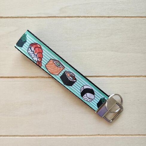 معصم سوشي لذيذ، جولي إن جي ستوديو مصنوع يدويًا، طبق ياباني مفتاح فوب، سلسلة مفاتيح طعام كرتونية للسيارة in Kuwait