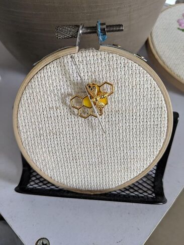 Golden Honeybee Needle Minder in Kuwait