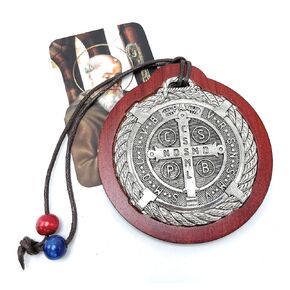 Saint Benedict Silver Tone Medal with wallet Size Prayer Card for Car Rear View Mirror protection or Home Blessing Charm/Medalla De San Benito Para Espejo Retrovisor o Para Bendicion del hogar in Saudi Arabia