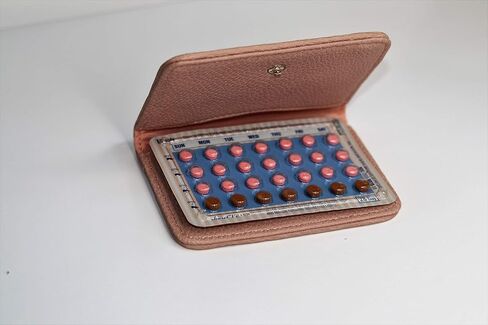 حافظة/محفظة لحبوب منع الحمل - أزرق رخامي - لطيف وسري 4 × 3 بوصة in Saudi Arabia