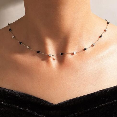 Bohemia Beaded Beads Choker Necklace for Women,Handmade Dainty Tiny Fresh Green Beaded Square Round Crystal Bead Collar Necklace for Women (Black) in Kuwait
