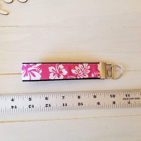 سوار معصم هاواي الكركديه المتين باللون الوردي الفاتح، استوديو جولي إن جي، معرف حبل سيارة على شكل زهرة استوائية، fba in Kuwait